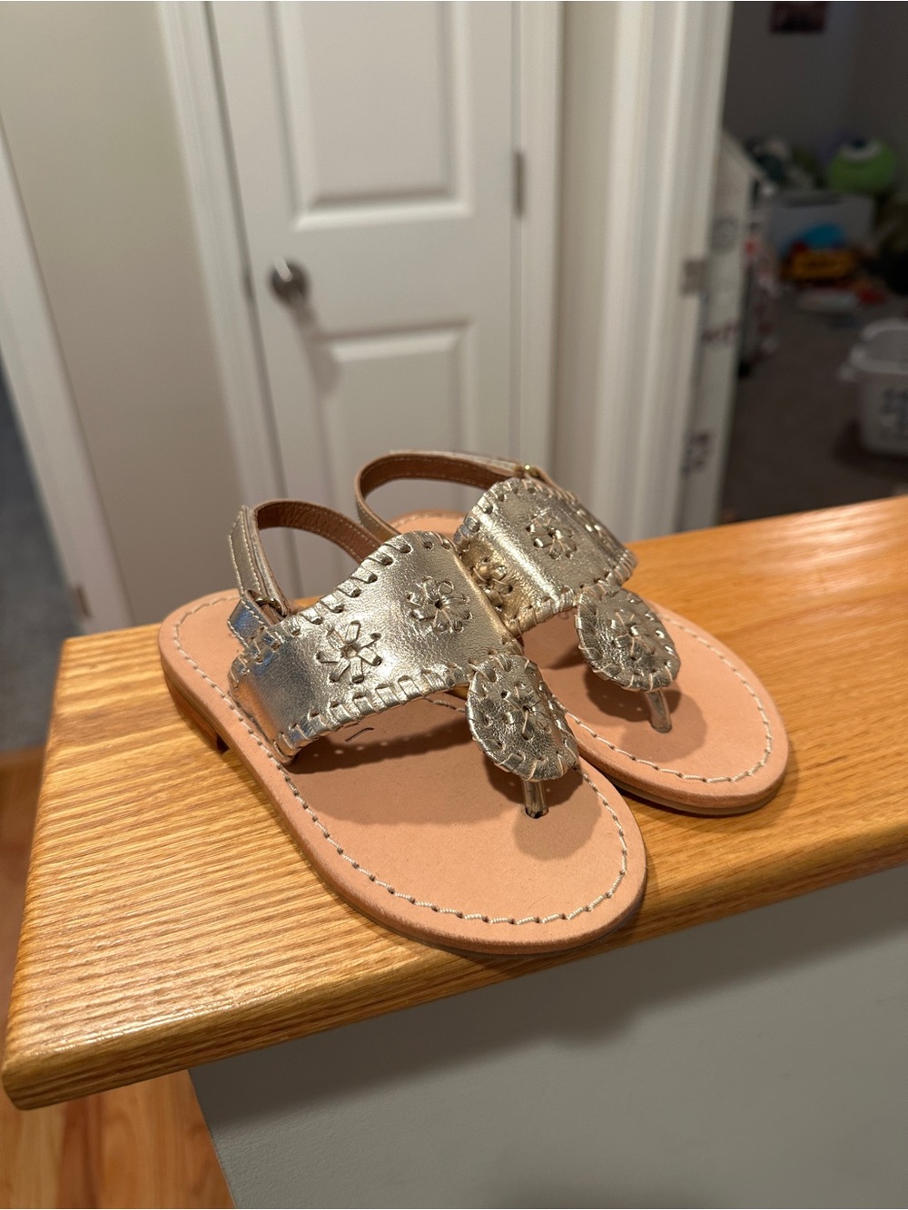 Jack Rogers Girls Metallic Gold Embroidered T-Strap Sandals